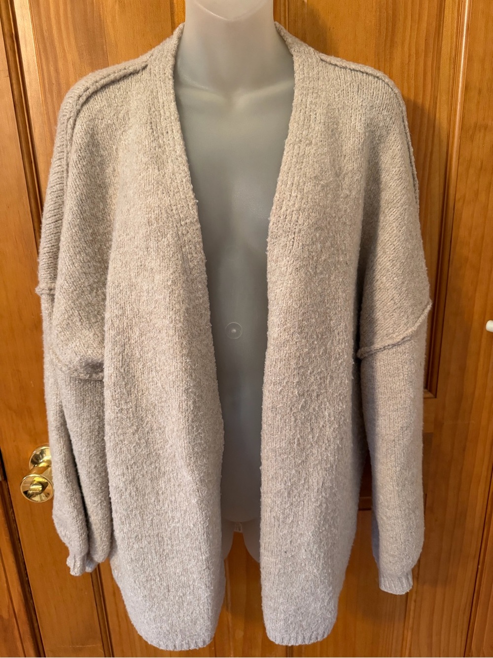 Open-Front Women's Cardigan Sweater in Light Gray
